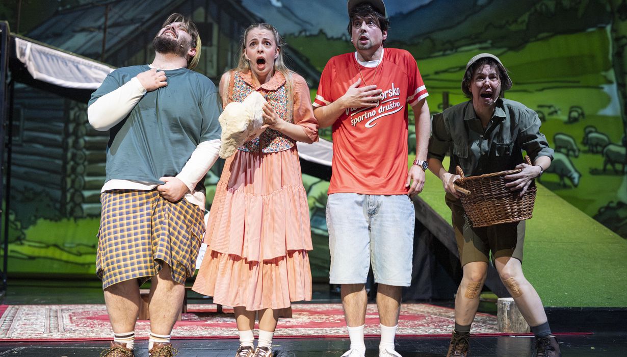 Jakob Šfiligoj, Lara Fortuna, Andrej Zalesjak, Maja Poljanec &copy;SNG Nova Gorica/Peter Uhan